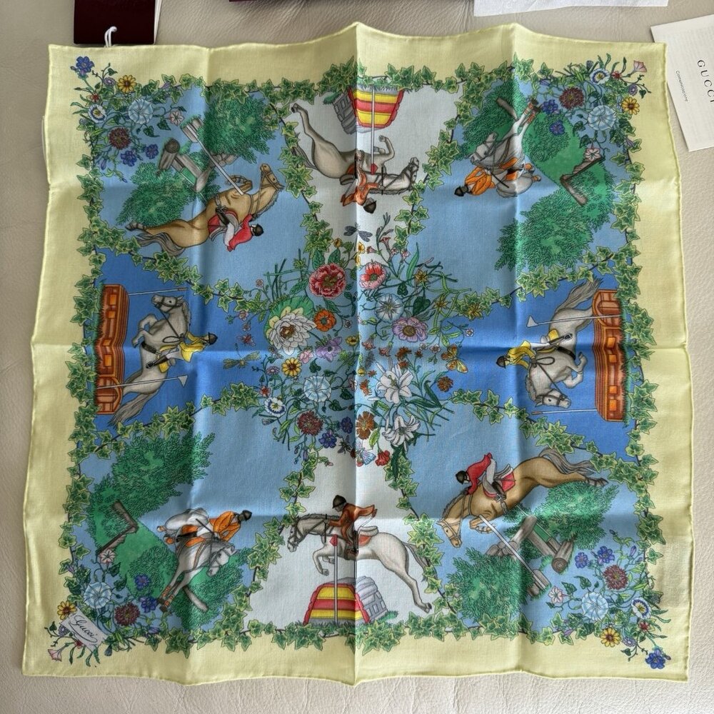 NWT GUCCI SCARF 45 Cm 45 Cm Cotton 100% Authentic